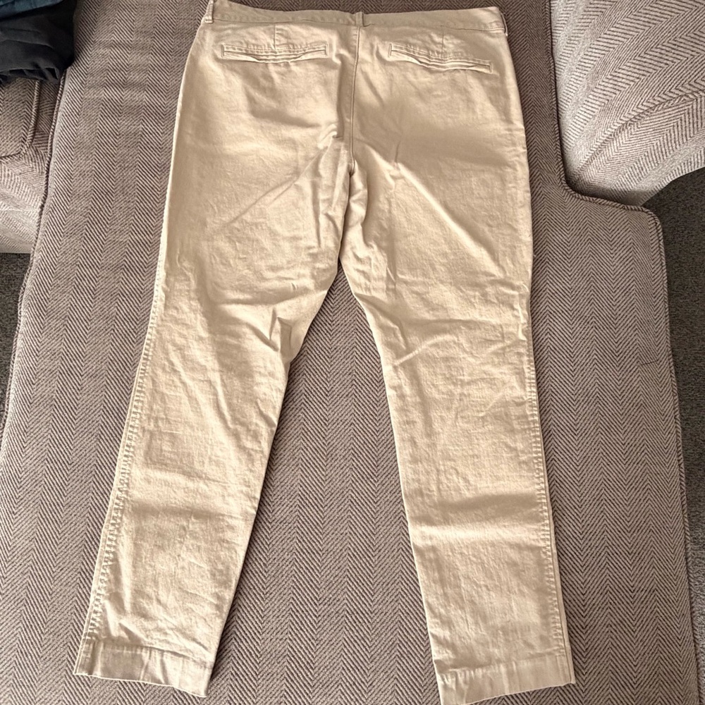 Light Tan pixie pants - Picture 3 of 3